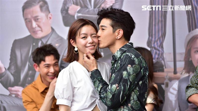 狂撩宋芸樺忍不住　張立昂竟當眾親了