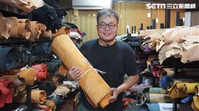 針針手縫…6年賣出3萬皮件！以母為名創業：已停不下來了（圖／記者花芸曦攝影）