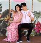唐禹哲、蔡黃汝頂著豔陽出席柯夢波丹夏日比基尼派對。（記者邱榮吉/攝影）