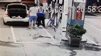 台南男扮小丑縱火燒屋　報復原因曝　