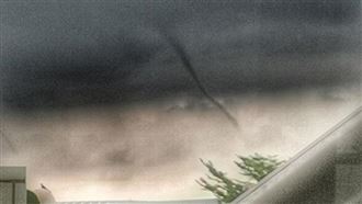 北高雄劇烈天氣現象　民眾直擊龍捲風