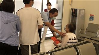 員警遭無照男撞　侯友宜：對不起家屬