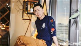 施名帥接受《三立新聞網》專訪。圖／記者林聖凱攝影