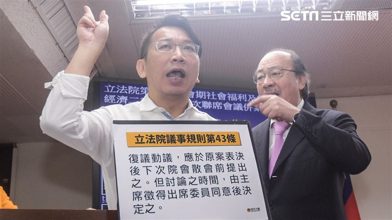 回顧／大戰徐永明　柯建銘怒嗆裝肖維