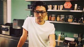 謝霆鋒餅乾店關門。翻攝自IG