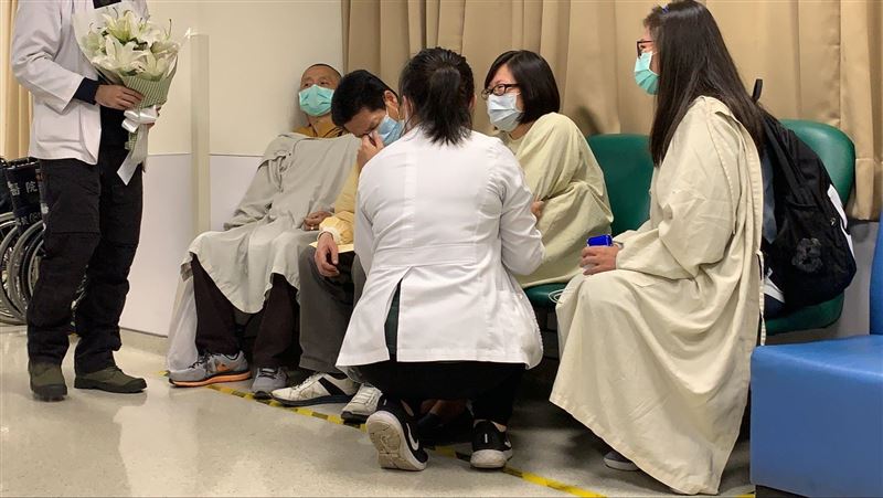 21歲警楊庭豪器捐　媽媽淚喊：愛你