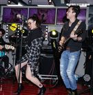 蔡詩芸現場高歌ROCK真我唇膏筆主題曲。（記者邱榮吉/攝影）