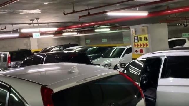 取車得先「解謎」？他等15分鐘氣炸
