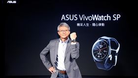 華碩推新一代智慧手錶電腦品牌廠華碩營運長暨全球副總裁謝明傑4日在線上記者會發表ASUS VivoWatch SP智慧手錶及智慧醫療解決方案，將積極攜手各大醫療院所合作。（華碩提供）中央社記者吳家豪傳真　109年8月4日