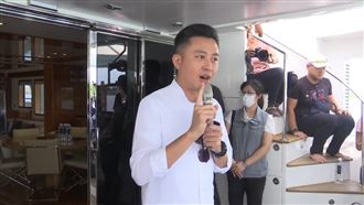 當一日台南人！林智堅出海收集設計力