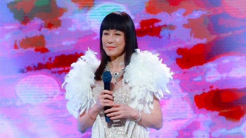 高齡母親送黑髮人　羅霈穎靈堂進度曝