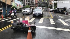 外送員,警車,不關心,新北,翻攝畫面