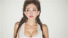 DJ圓圓第四張單曲《Amor》
照片提供請寫：圓圓本人提供