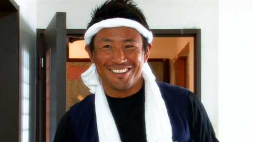 化身裝修師傅 格鬥冠軍 拆牆打凹輕鋼架 超狂怪力網嚇歪 娛樂星聞 三立新聞網setn Com