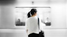 年輕人示意圖（Pixabay）