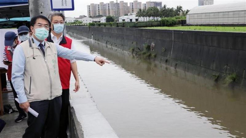 黃偉哲視察永康大灣地區防汛整備工作