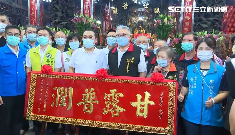 昔諷韓抱女人　陳宏昌今祝侯步步高升