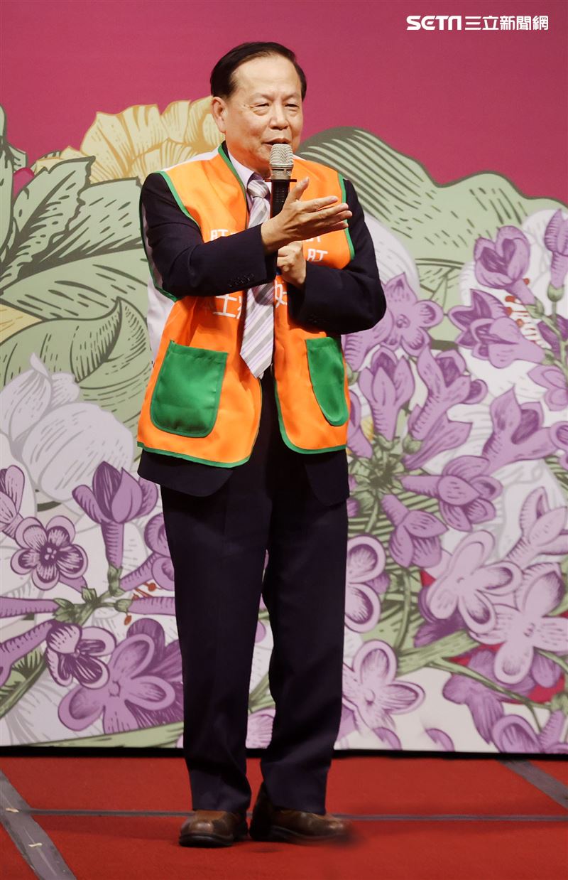 肝基會26周年慶董事長許金川感謝各界善心人士的愛心暖流襄助。（記者邱榮吉/攝影）