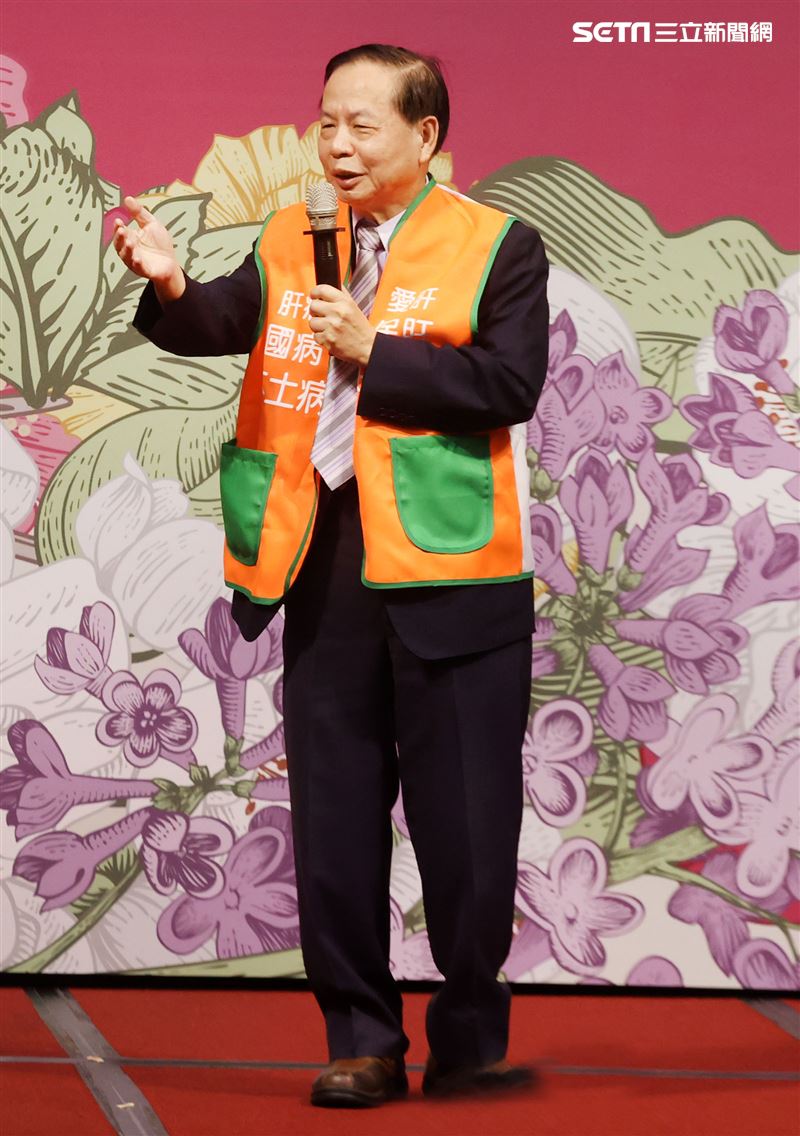 肝基會26周年慶董事長許金川感謝各界善心人士的愛心暖流襄助。（記者邱榮吉/攝影）