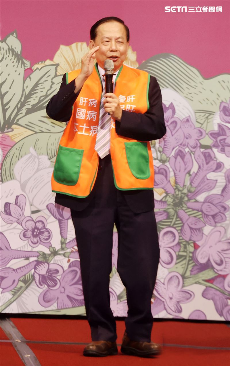 肝基會26周年慶董事長許金川感謝各界善心人士的愛心暖流襄助。（記者邱榮吉/攝影）