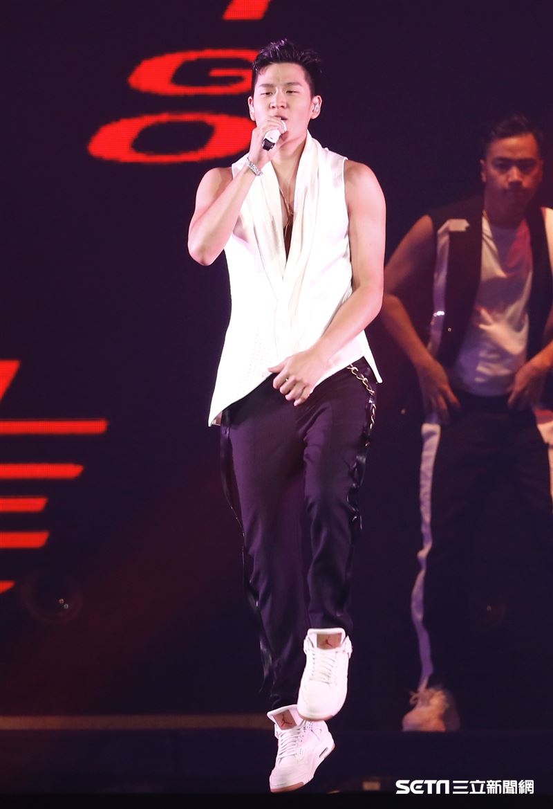 周興哲《你,好不好 巡迴演唱會 DELUXE》。（圖／記者林聖凱攝影）