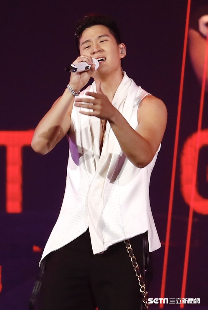 周興哲《你,好不好 巡迴演唱會 DELUXE》。（圖／記者林聖凱攝影）