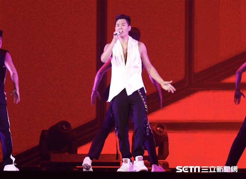 周興哲《你,好不好 巡迴演唱會 DELUXE》。（圖／記者林聖凱攝影）