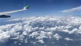 長榮偽出國班機,三麗鷗彩繪機,（圖／記者陳宜加攝影）