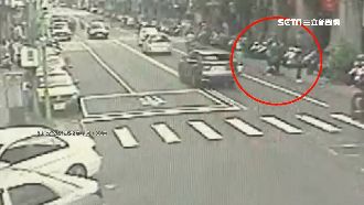 疑黑吃黑吞70萬　詐騙集團當街擄人