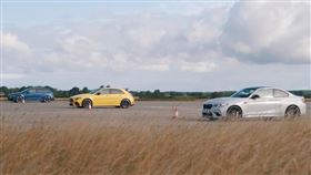 ▲Audi RS3 VS BMW M2 CS VS Mercedes-AMG A45 S（圖／翻攝自Carwow Youtube）