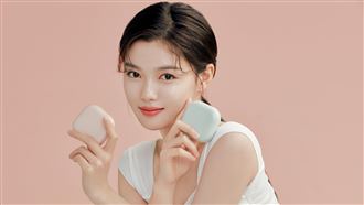 最美童星長大了　肌膚亮到像鑽石反光