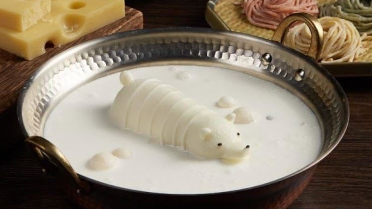 就是要這款湯底！十大必吃「牛奶鍋」