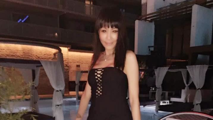 羅霈穎冥誕禮服穿這件　她曝背後意義