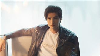 穿越時空賀軍翔　線上與粉絲互動