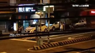 移車口角爆大亂鬥　4越南人街頭扭打