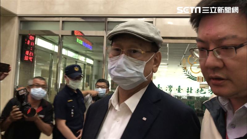 被控內線交易　美吾華董座李成家不起訴