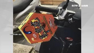 2男討債不成　鞭炮纏機車點火炸了