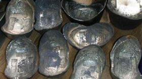 ▲銀元寶；古厝（圖／翻攝自百度百科）