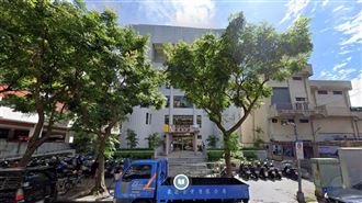 小黃司機不愛穿褲　二度闖圖書館露鳥