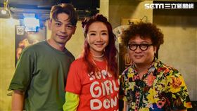 阿KEN（左起）、陶晶瑩、納豆《大學生了沒》主持群久違合體。（圖／泰坦星文創影視提供）