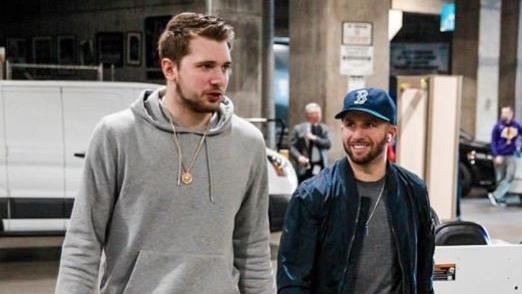 NBA／金童超嘴！「矮隊友」慘躺槍