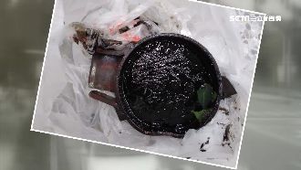 天降台鐵巴掌大加油蓋　砸中車板金凹