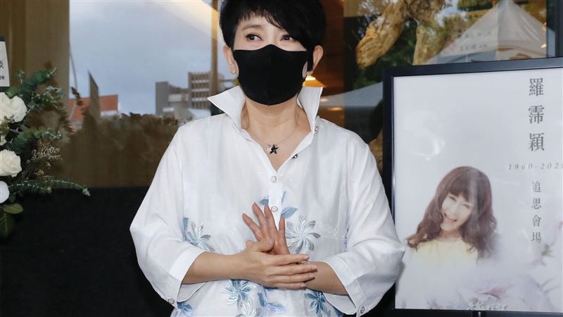 20年沒見羅霈穎！女星靈堂曝這巧合