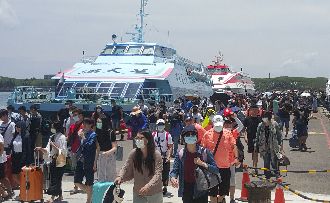 瘋離島觀光!澎湖7月29萬人次造訪