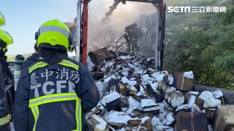 國家隊2萬件隔離衣燒毀　駕駛曝經過
