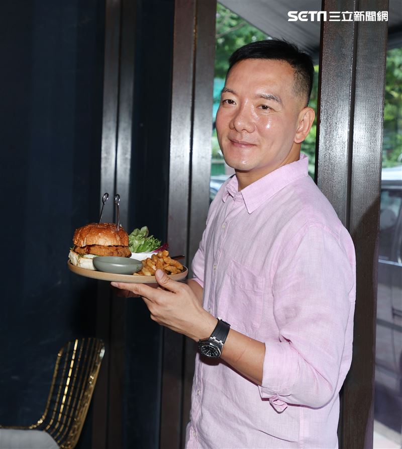 田定豐「豐疏食」新書發表。（記者邱榮吉/攝影）