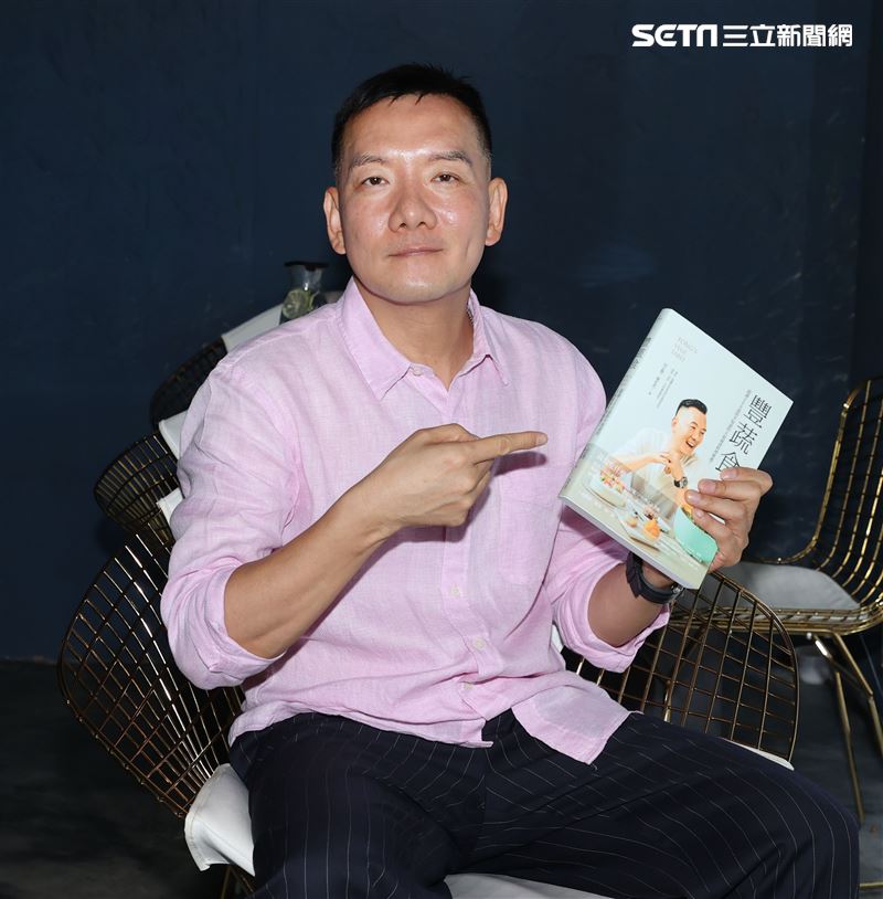 田定豐「豐疏食」新書發表。（記者邱榮吉/攝影）