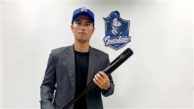 ▲富邦悍將簽約選秀會第3輪外野手陳真。（圖／富邦悍將球團提供）