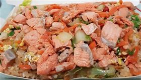 鮭魚炒飯,萬華,魚肉,便當(翻攝自 爆怨公社)