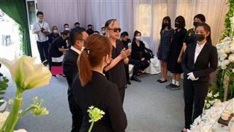 羅霈穎催淚告別曲哥挑的　淚崩原因曝